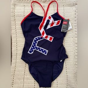 TYR Durafast One® Women's Cutoutfit Big Logo Swimsuit - USA